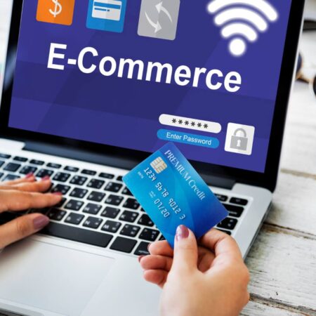 Time To Go E-Commerce – Online Spending Hits Record High